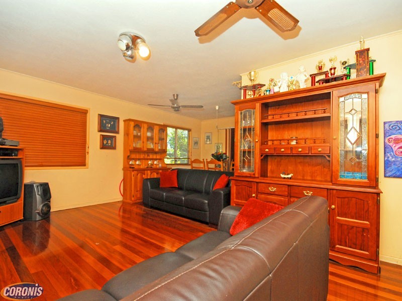 12 Francis Road East, Lawnton QLD 4501