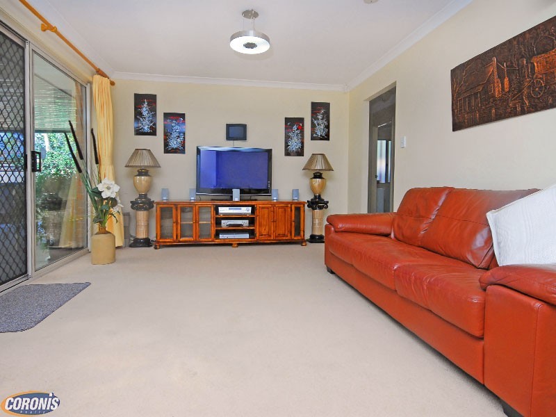 82 Cambridge Crescent, Fitzgibbon QLD 4018