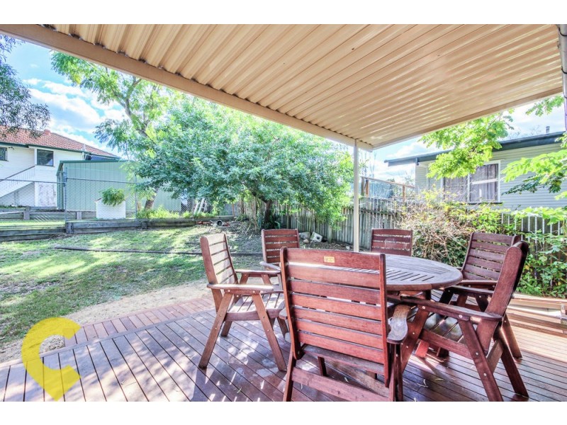 12 Chuter Street, Stafford Heights QLD 4053