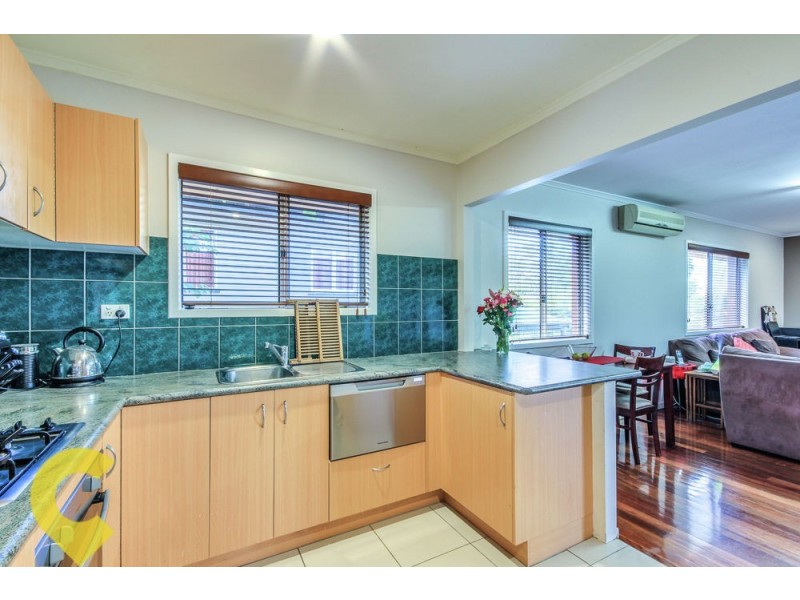 12 Chuter Street, Stafford Heights QLD 4053