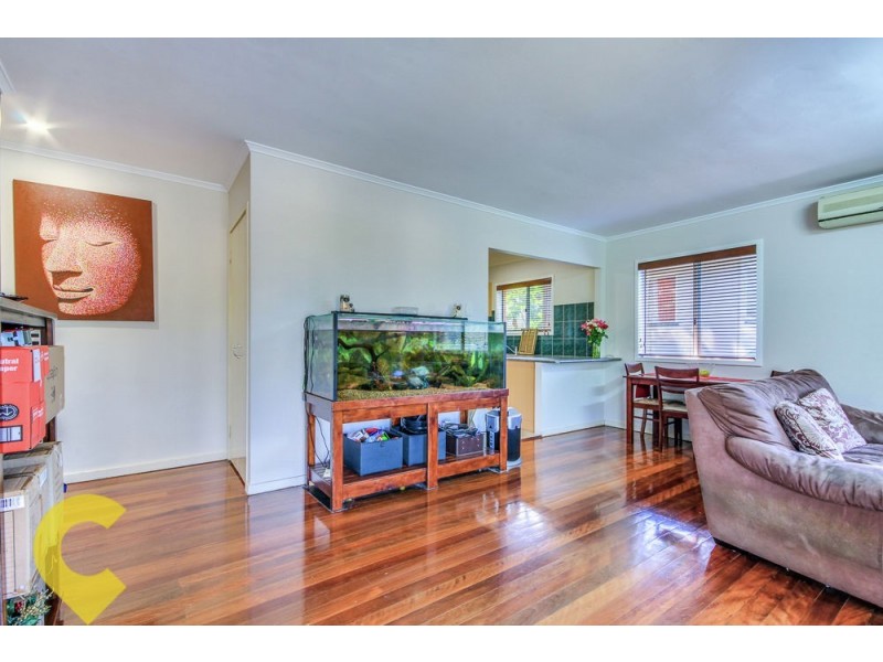 12 Chuter Street, Stafford Heights QLD 4053