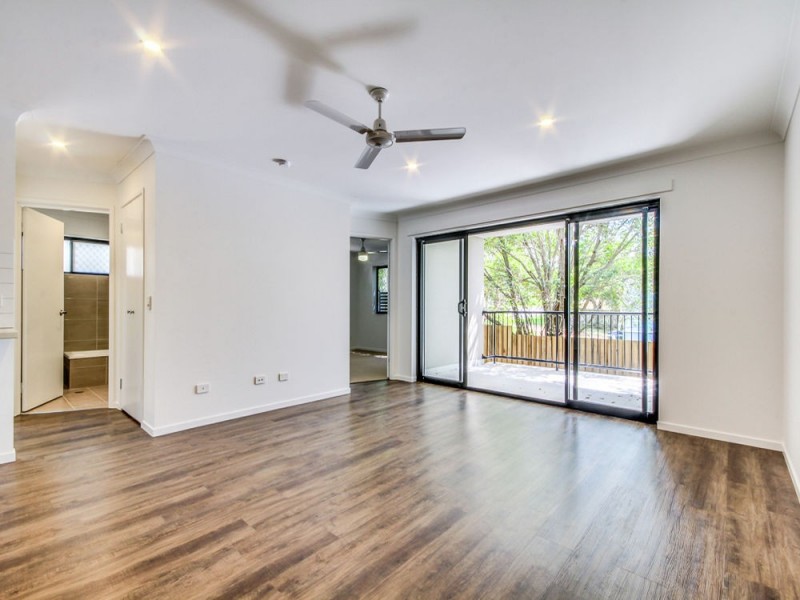 2/2 Gledson Street, Zillmere QLD 4034