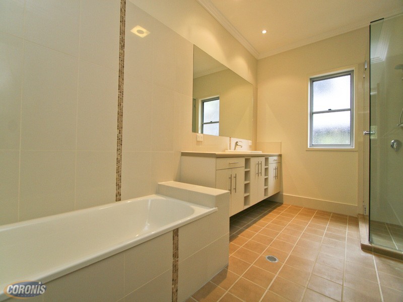 Mitchelton QLD 4053