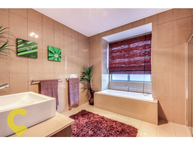 80 Casuarina Street, Bridgeman Downs QLD 4035