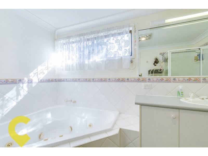 292 James Street, Harristown QLD 4350