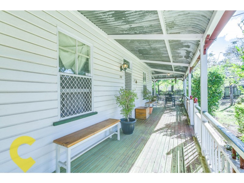 292 James Street, Harristown QLD 4350