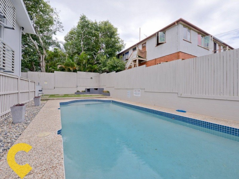 2/8 Botany Street, Clayfield QLD 4011