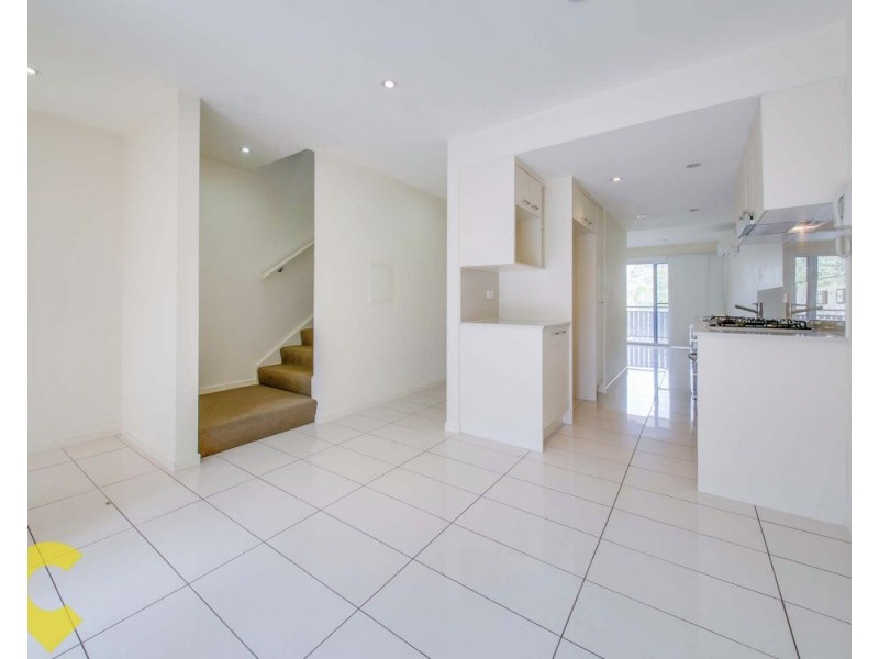 4/202 Pickering Street, Enoggera QLD 4051