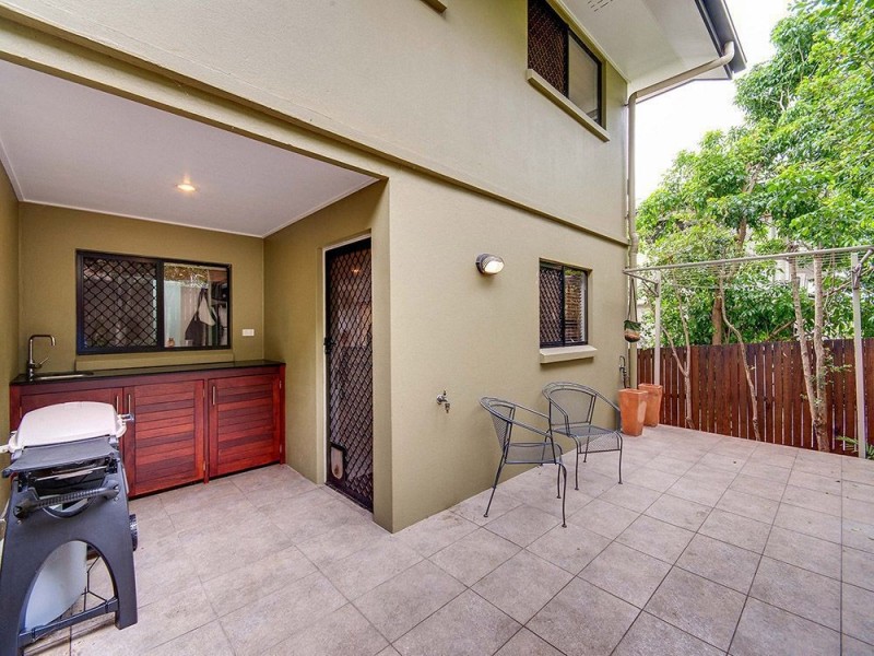 8 Alva Terrace, Gordon Park QLD 4031