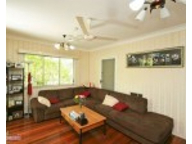 16 Gunter Street, Stafford QLD 4053