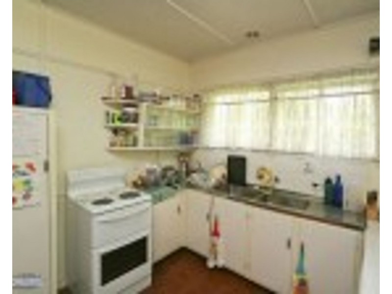16 Gunter Street, Stafford QLD 4053