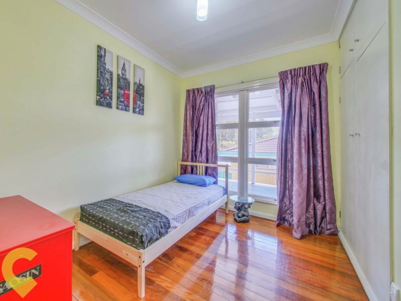 1 Ashley Road, Chermside West QLD 4032