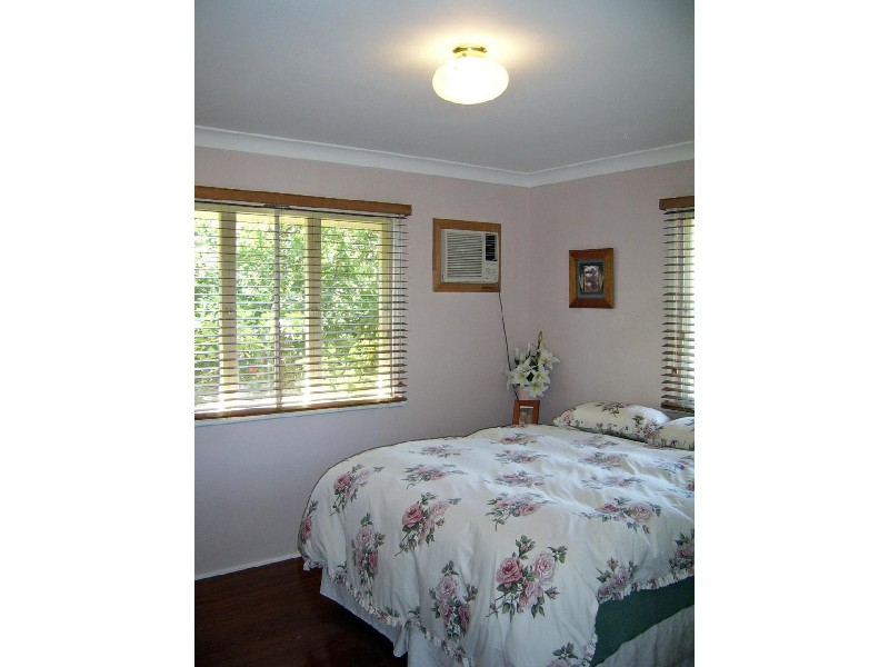 83 Glen Kedron Lane, Kedron QLD 4031