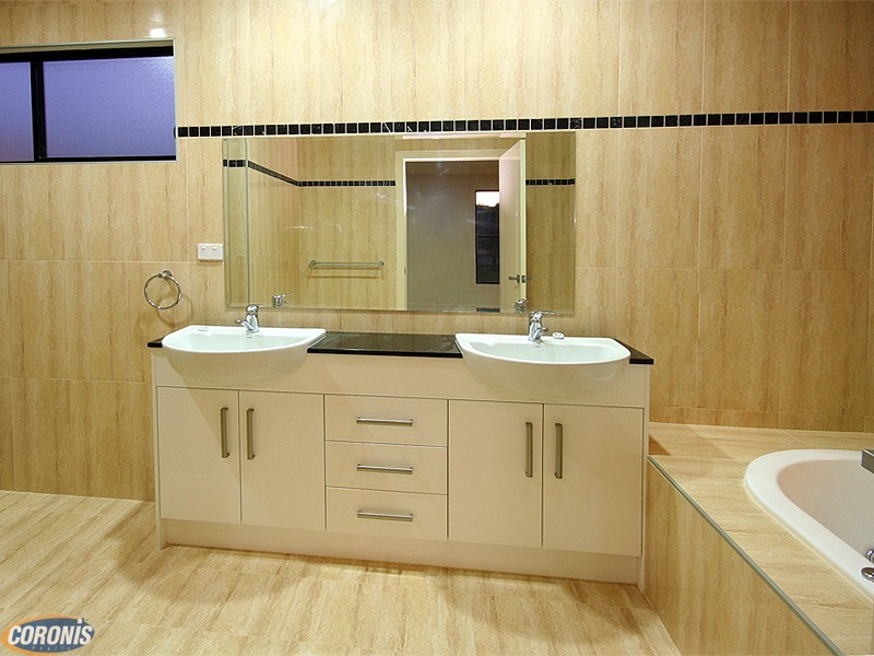 294a Ferguson Road, Seven Hills QLD 4170