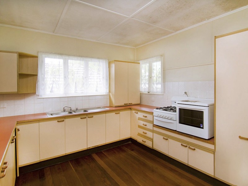 588 Stafford Road, Stafford QLD 4053