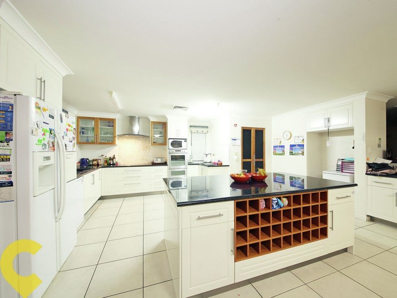 7-9 Dolphin Drive, Bongaree QLD 4507