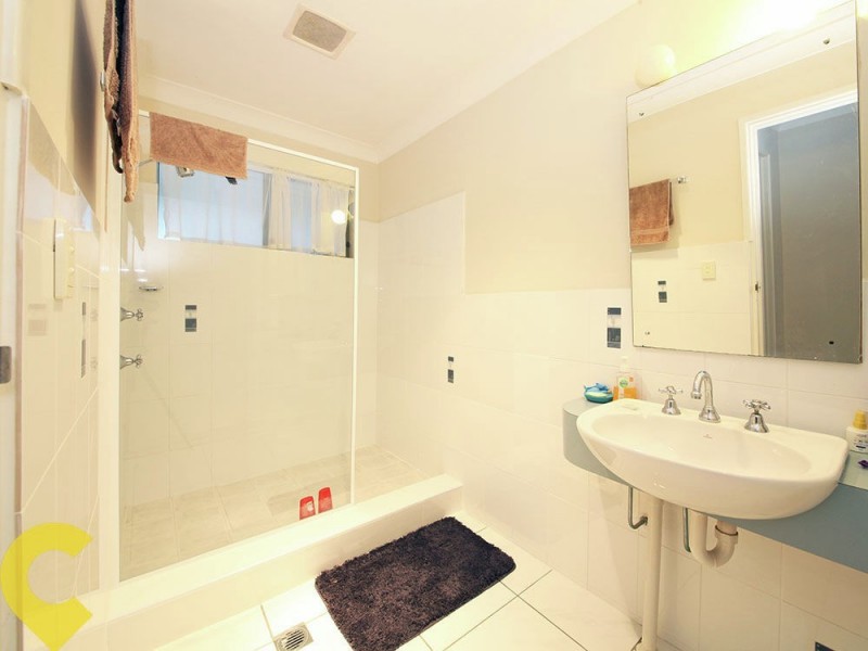 7-9 Dolphin Drive, Bongaree QLD 4507