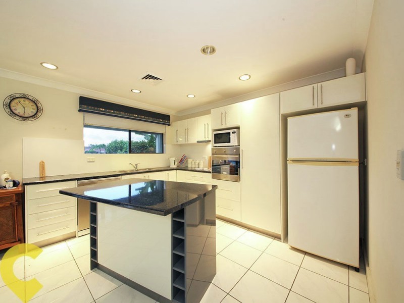 7-9 Dolphin Drive, Bongaree QLD 4507