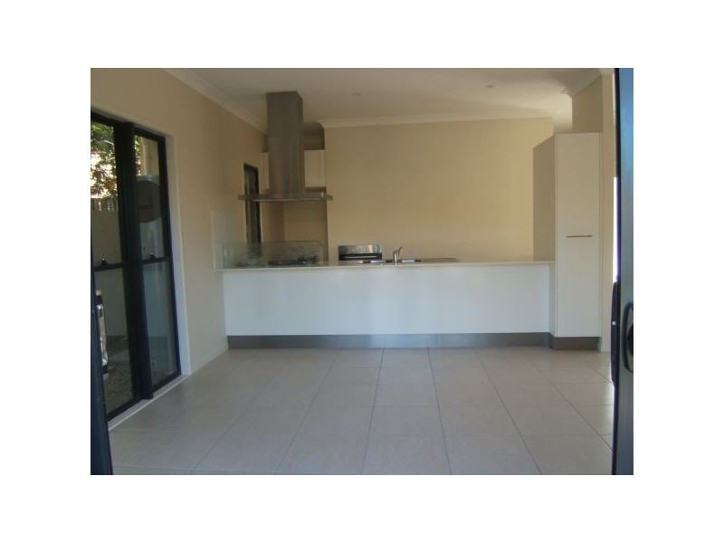 2/51 David Street, Nundah QLD 4012