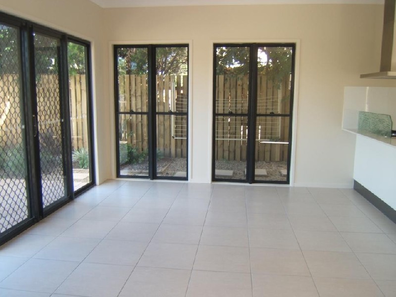 2/51 David Street, Nundah QLD 4012