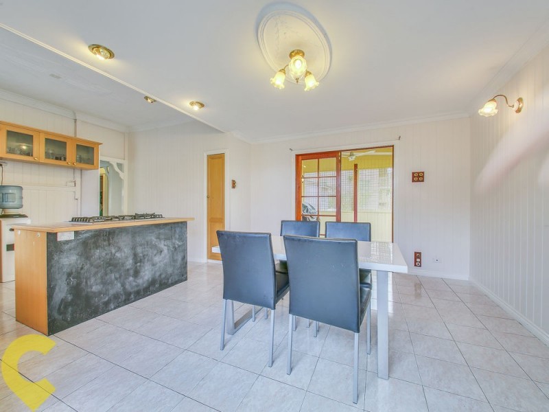 9 Crawford Avenue, Stafford QLD 4053