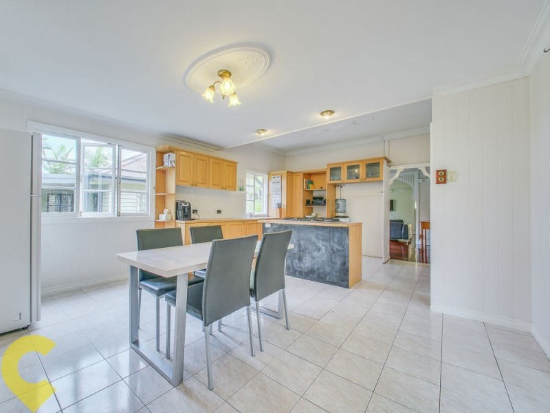 9 Crawford Avenue, Stafford QLD 4053