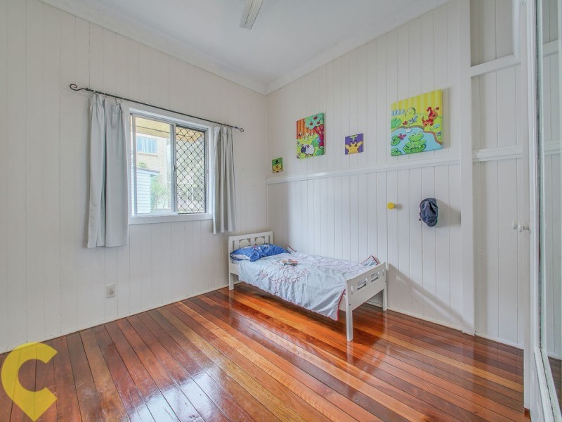 9 Crawford Avenue, Stafford QLD 4053