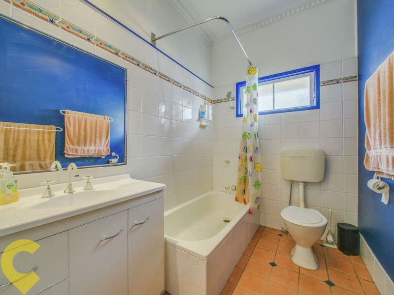 9 Crawford Avenue, Stafford QLD 4053