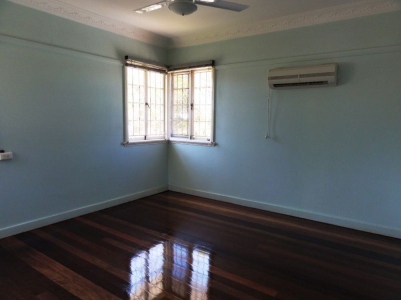 38 Jones Road, Carina Heights QLD 4152