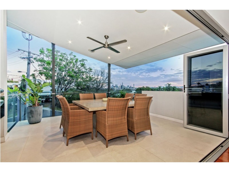 38 Grays Road, Hamilton QLD 4007