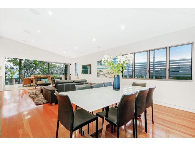 38 Grays Road, Hamilton QLD 4007