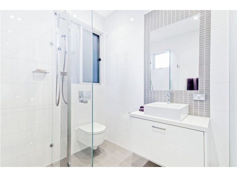 38 Grays Road, Hamilton QLD 4007
