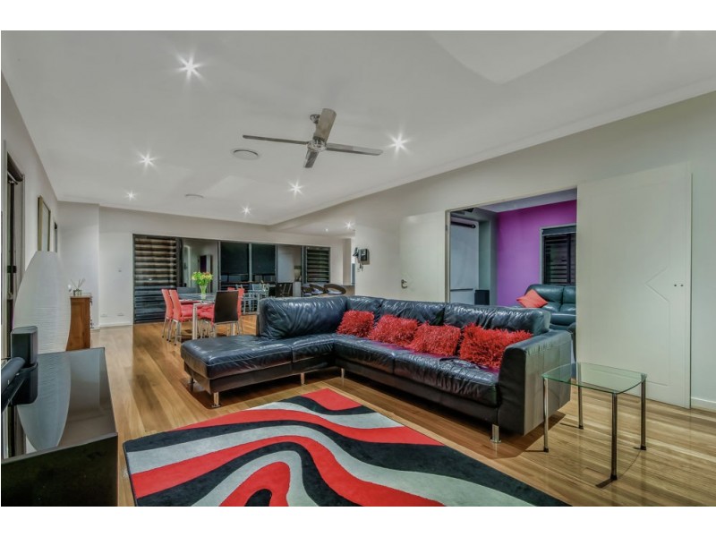 14 Maggs Street, Wavell Heights QLD 4012