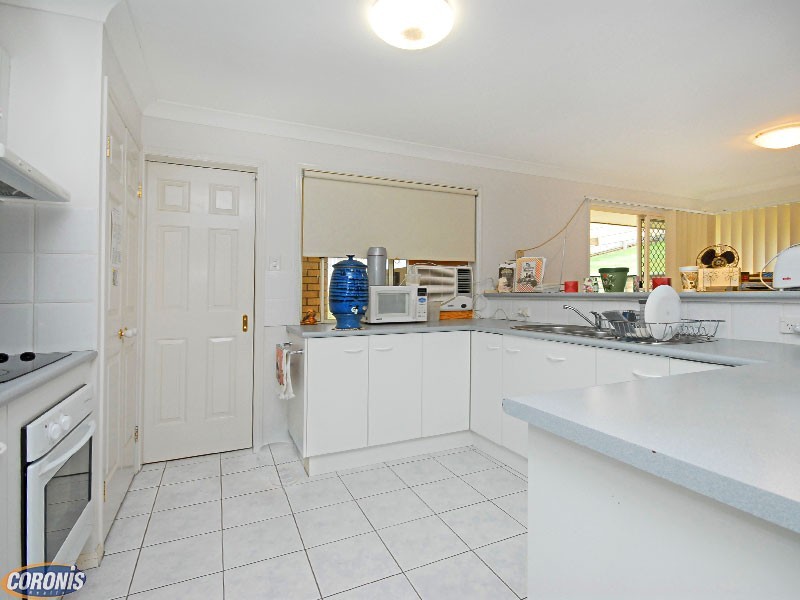12 Meilland Court, Eatons Hill QLD 4037