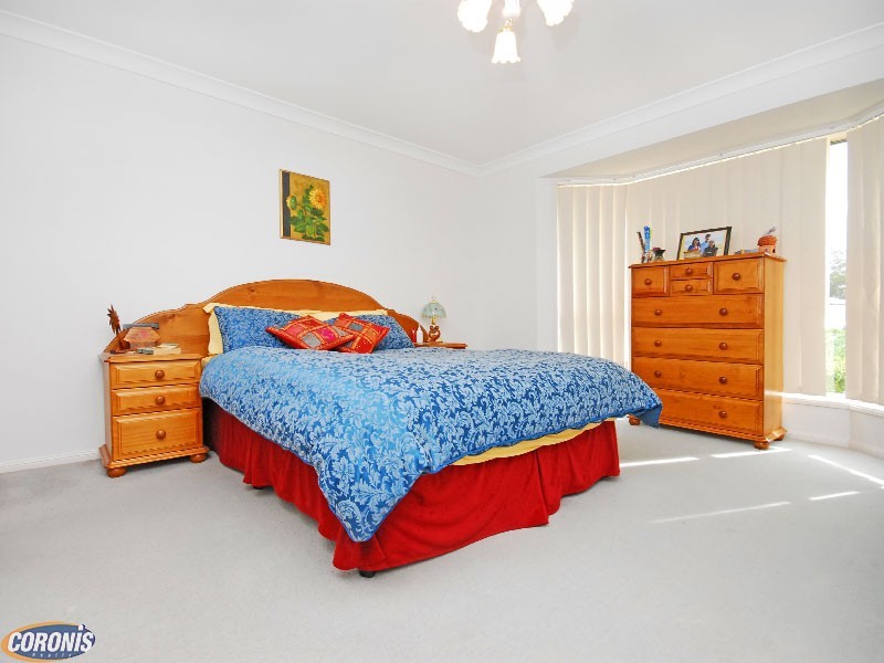 12 Meilland Court, Eatons Hill QLD 4037