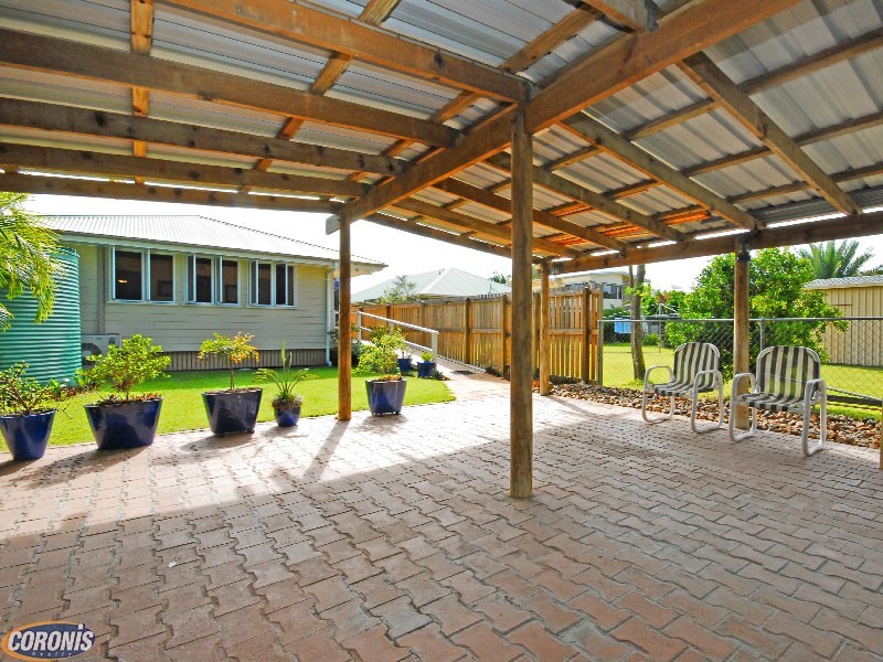 12 Lima Street, Nudgee Beach QLD 4014