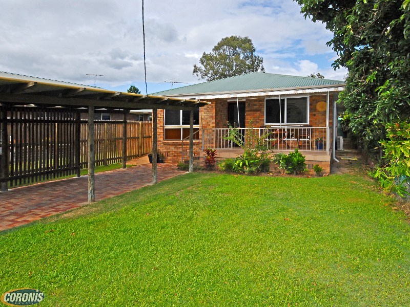 12 Lima Street, Nudgee Beach QLD 4014