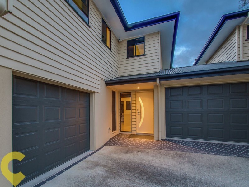 2/9 Curwen Terrace, Chermside QLD 4032