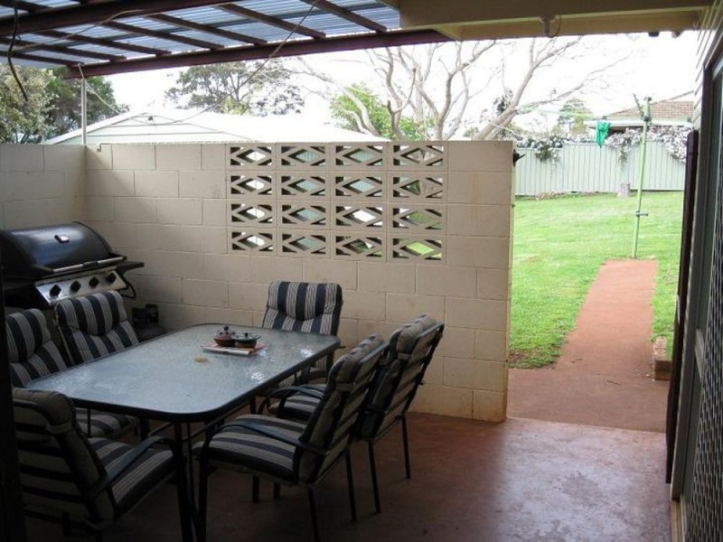 30 Wentworth Street, Centenary Heights QLD 4350