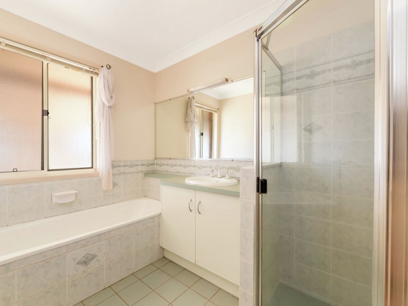 7 Ryan Drive, Cotswold Hills QLD 4350