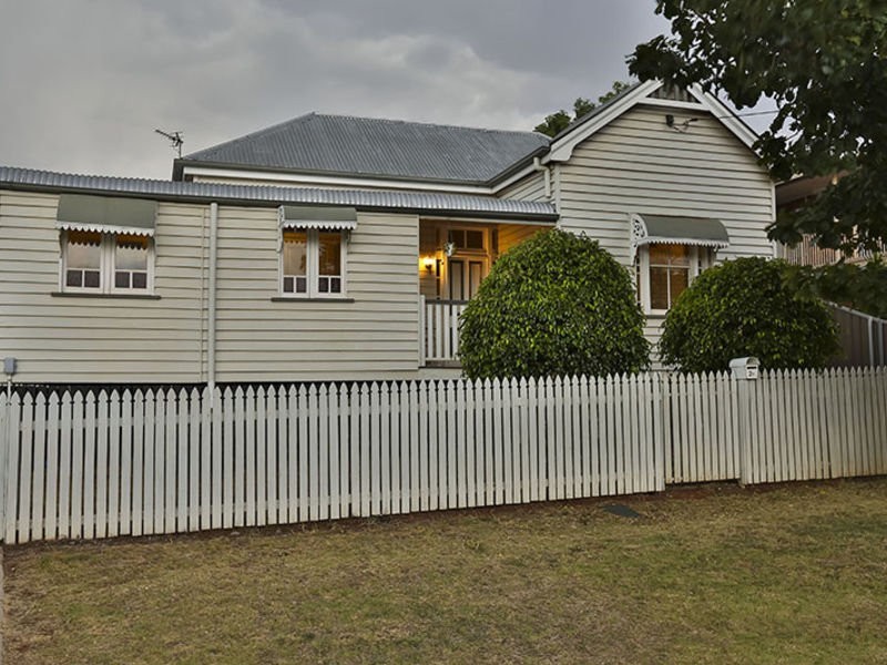 2A O’Quinn Street, Harristown QLD 4350