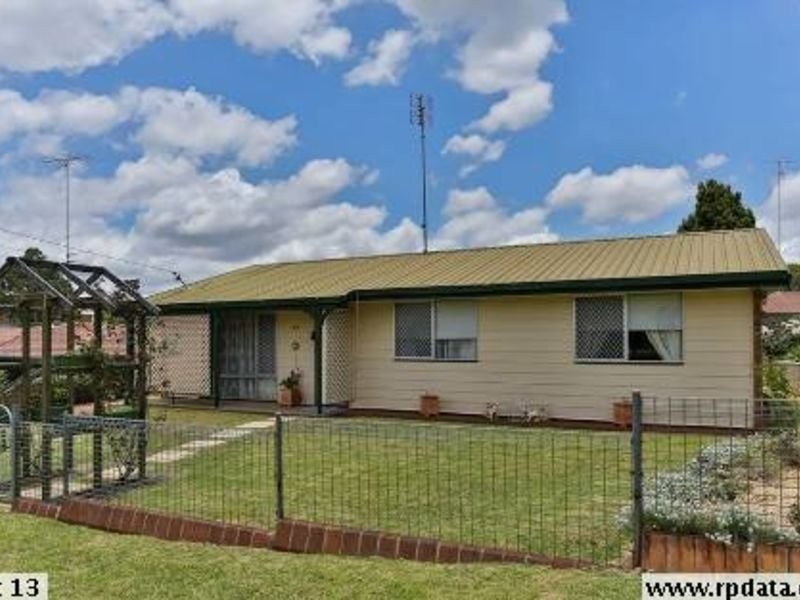 37 Lindberg Street, Wilsonton QLD 4350