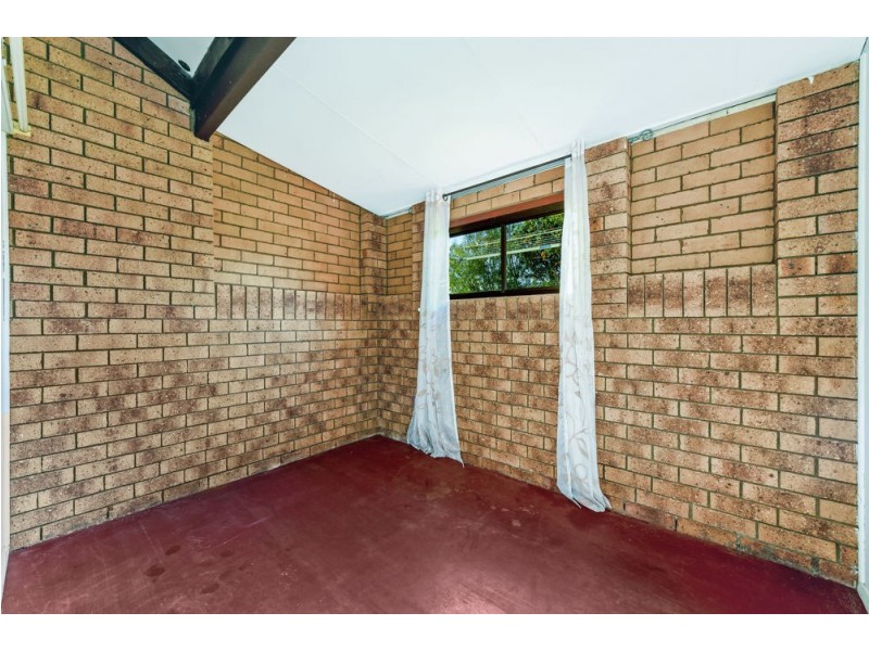 11 Banksia Street, Newtown QLD 4350