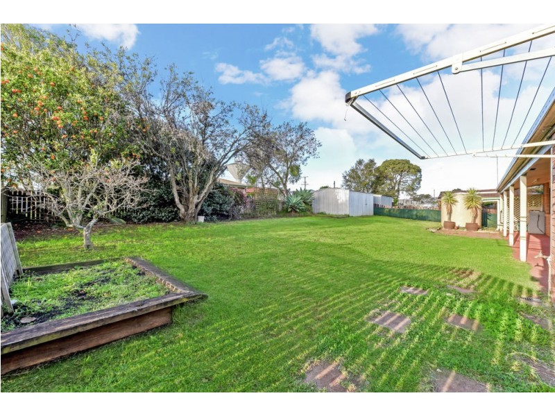 11 Banksia Street, Newtown QLD 4350