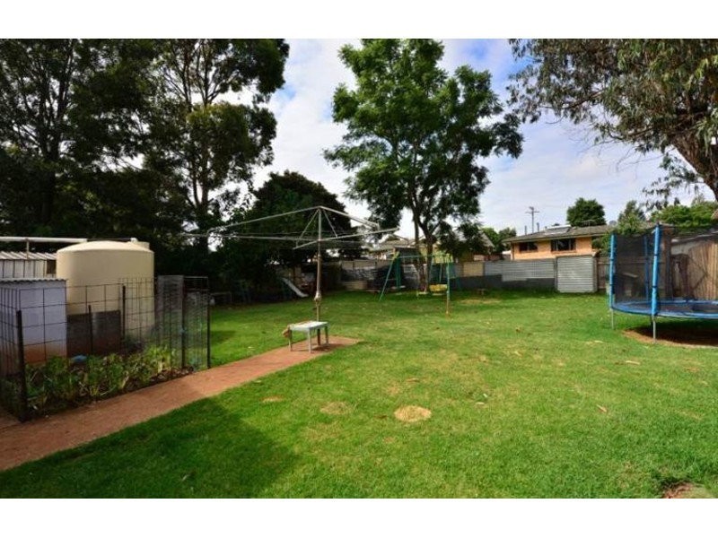 328 Bridge Street, Newtown QLD 4350