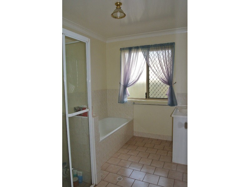 15 Todwana Court, Glenvale QLD 4350