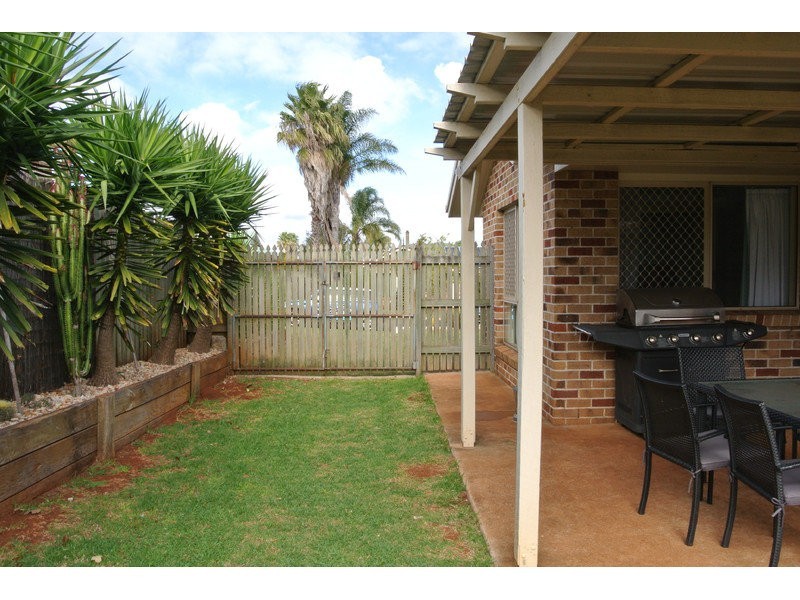 15 Todwana Court, Glenvale QLD 4350