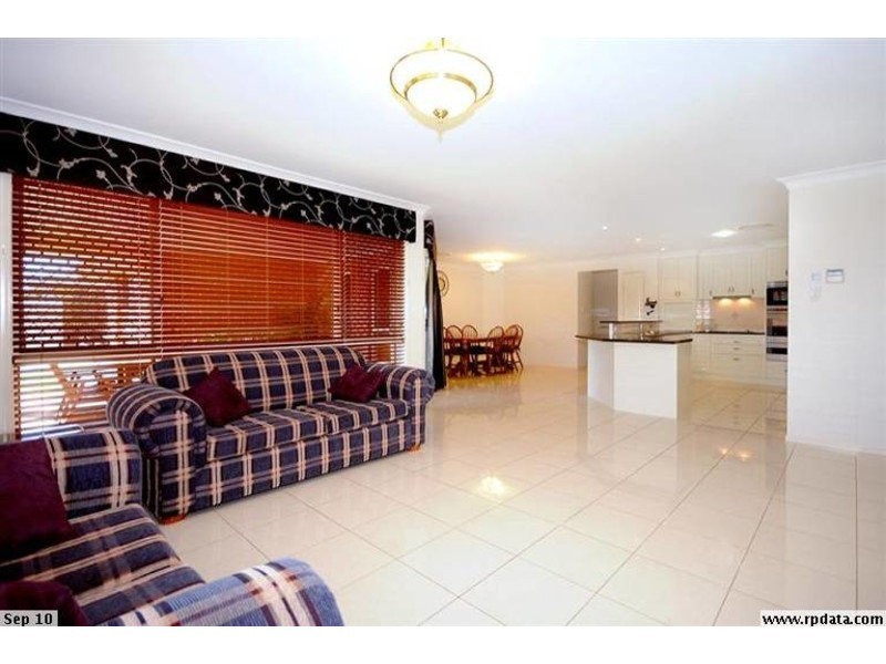28 Trevean Drive, Kleinton QLD 4352