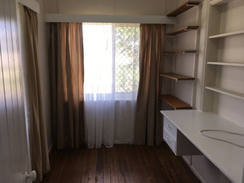 273 Alderley Street, Centenary Heights QLD 4350