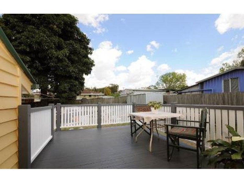 18 Elizabeth Street, South Toowoomba QLD 4350